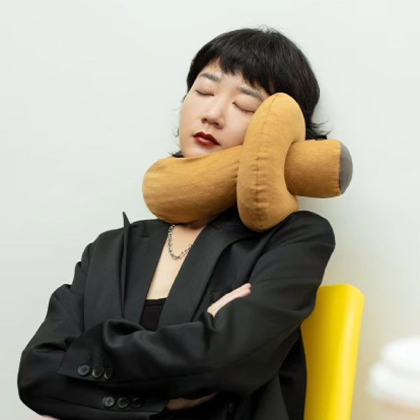 Kiwee 原创棒棒糖乳胶颈枕 Latex neck pillow